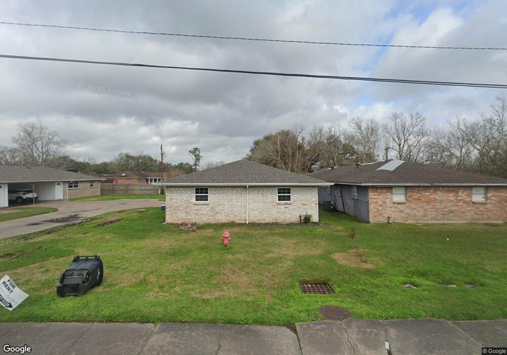608 Verhalen Rd unit A&B, Alvin, TX 77511 - photo 1