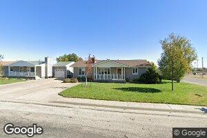 432 S 7th St, Wakeeney, KS 67672