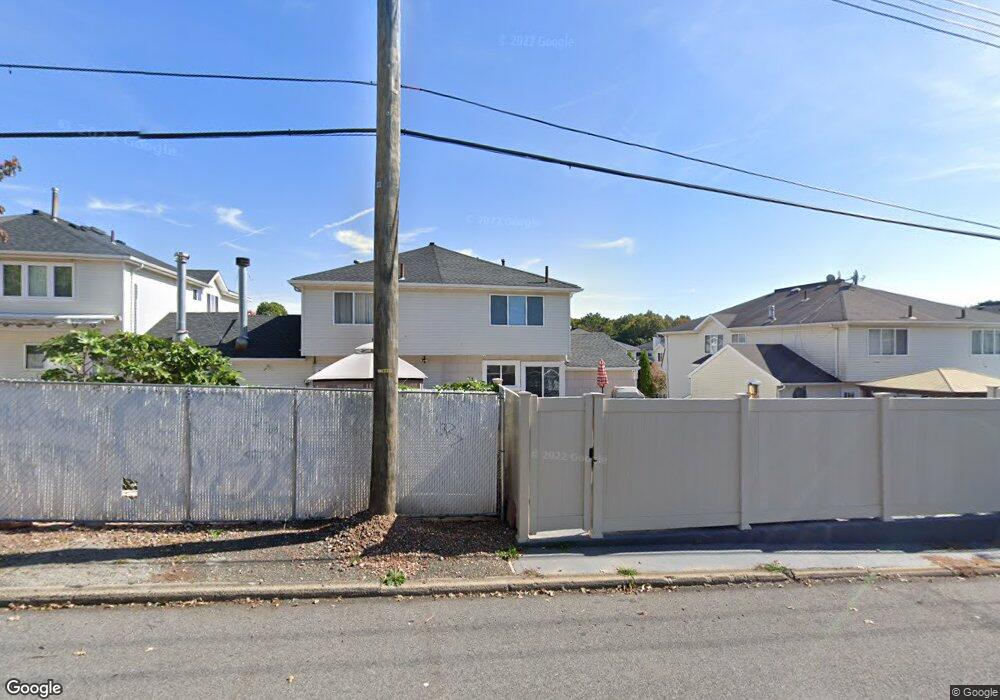 24 Darnell Ln, Staten Island, NY 10309 - photo 1