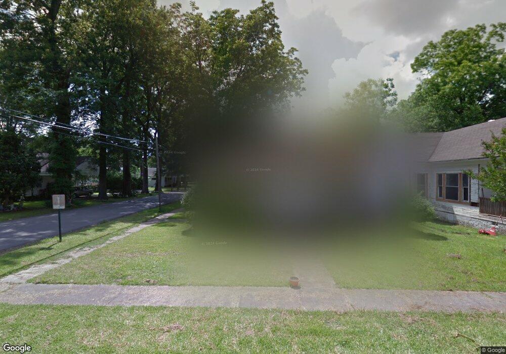 912 S Maple St, Stuttgart, AR 72160 - photo 1