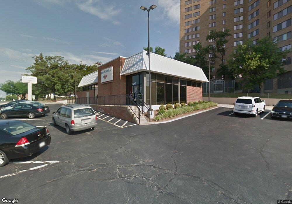 2747 Duke St, Alexandria, VA 22314 - photo 1