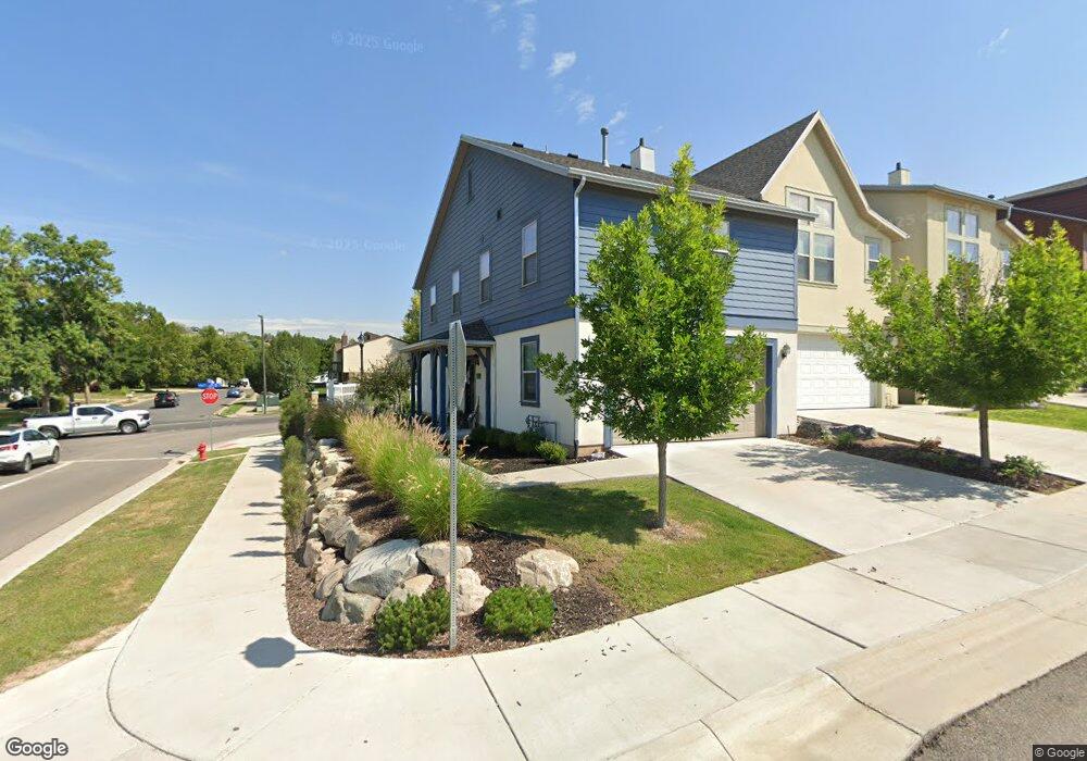 1451 E Primrose Ln unit 201, Layton, UT 84040 - photo 1