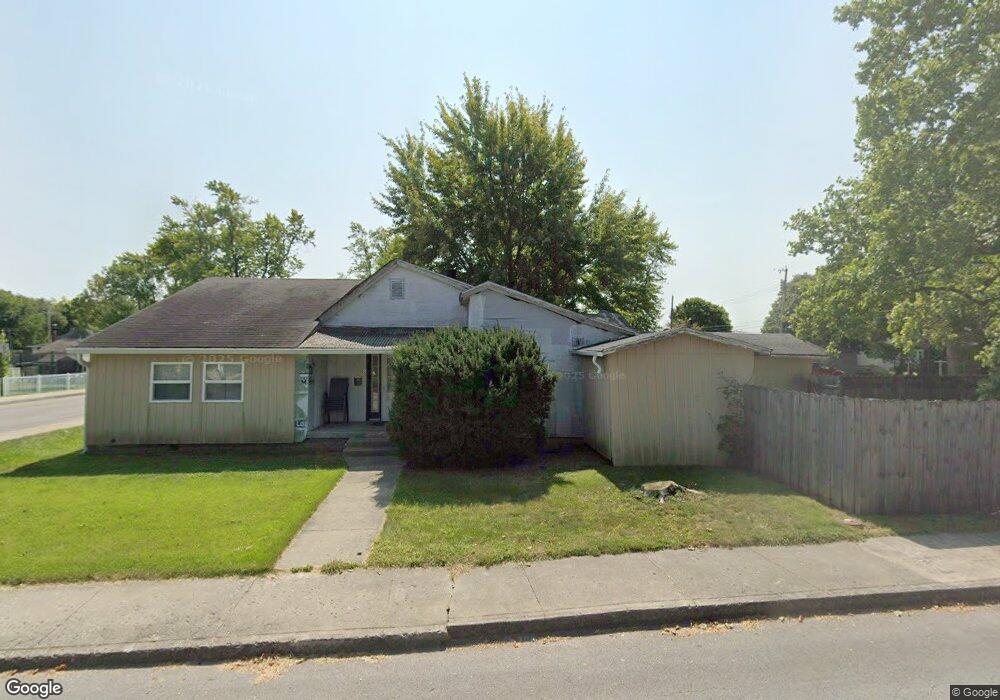 401 W Madison St, Tipton, IN 46072 - photo 1