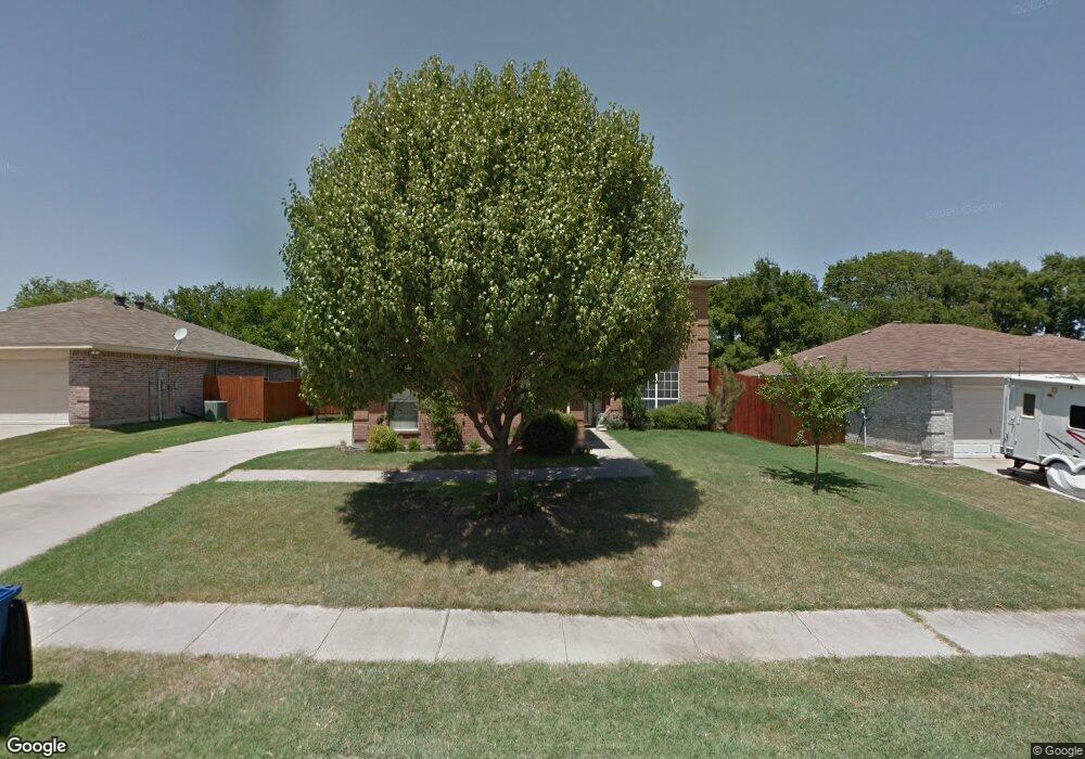 1017 Hall Dr, Wylie, TX 75098 - photo 1