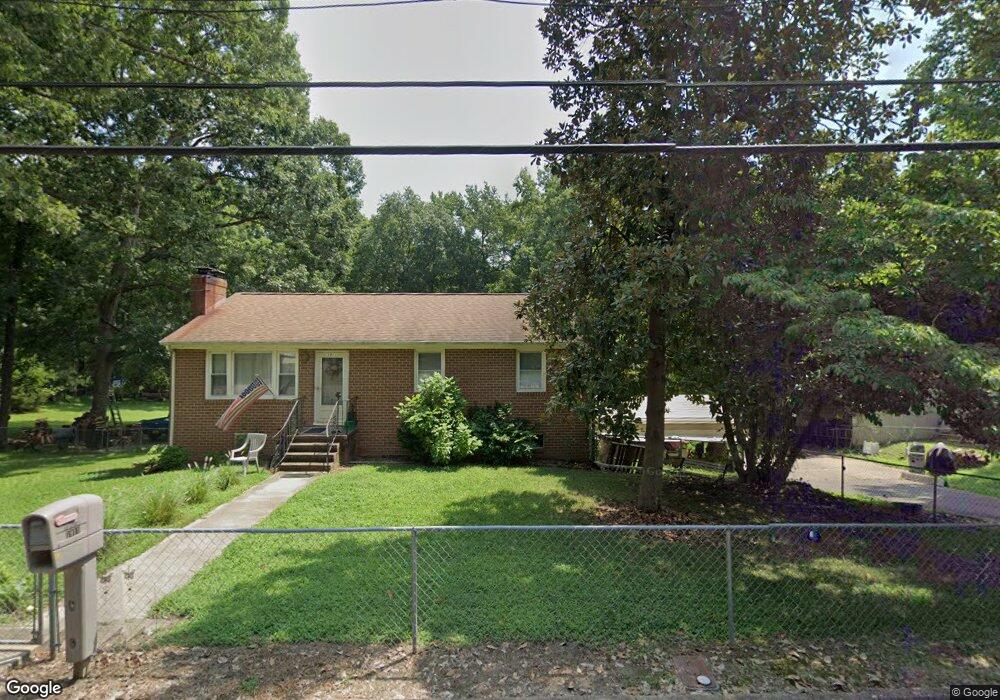 1911 Old Iron Rd, Hopewell, VA 23860 - photo 1