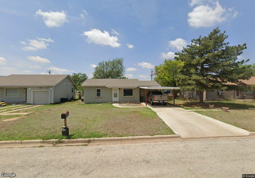 1003 Wayland St, Plainview, TX 79072 - photo 1