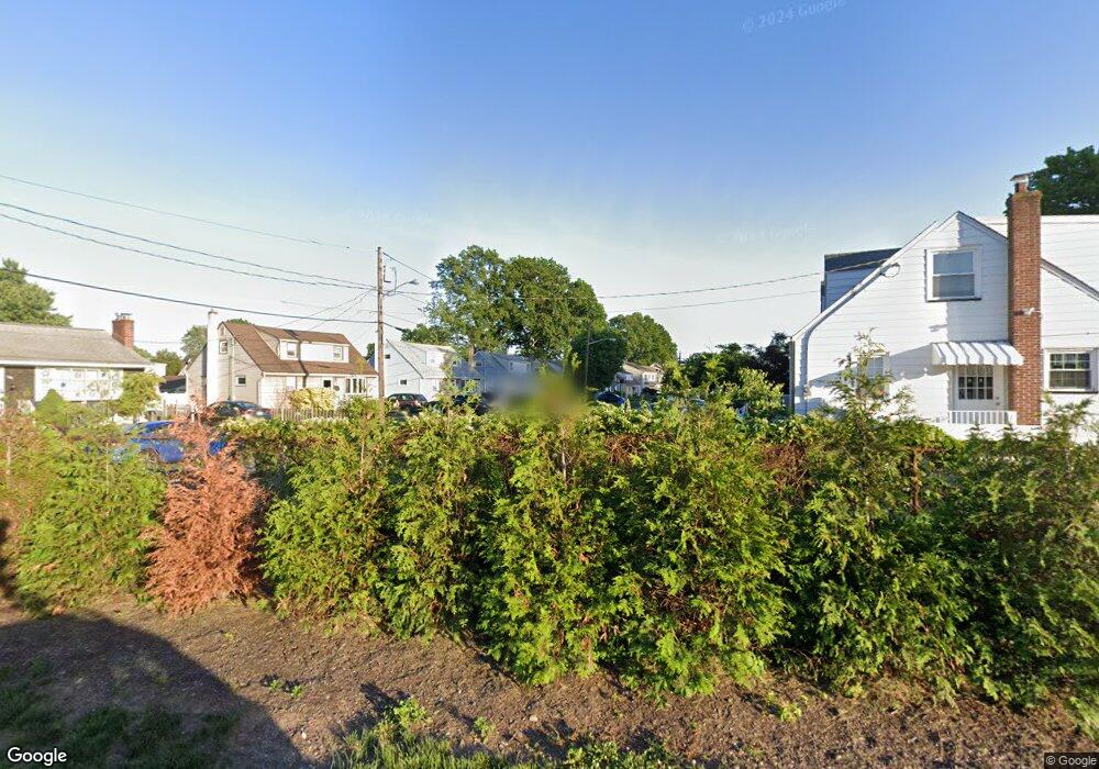 114 Trinity Place, Avenel, NJ 07001 - photo 1