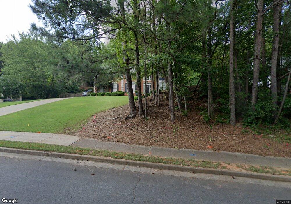 4060 Charleston Ln, Roswell, GA 30075 - photo 1
