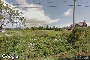 14 Bailey Ave, Middletown, RI 02842