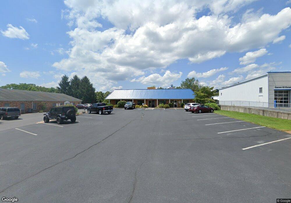 2511 E Market St, Harrisonburg, VA 22801 - photo 1