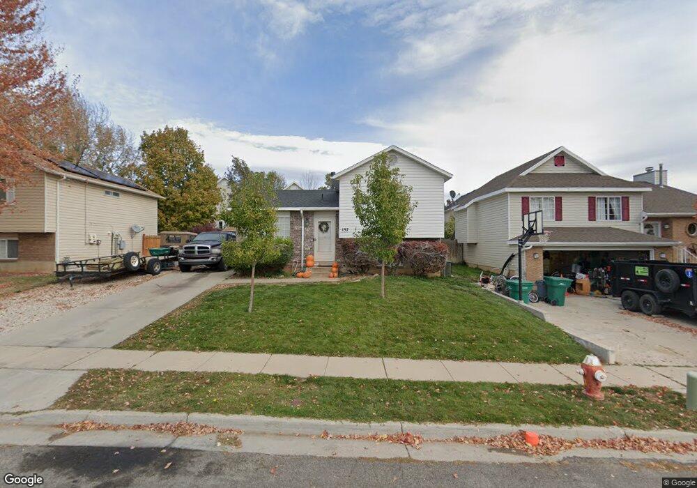 197 N 400 W, Clearfield, UT 84015 - photo 1