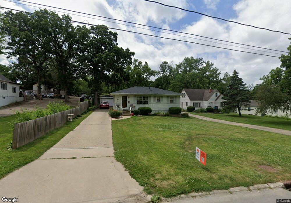 405 E Broad St, Des Moines, IA 50315 - photo 1