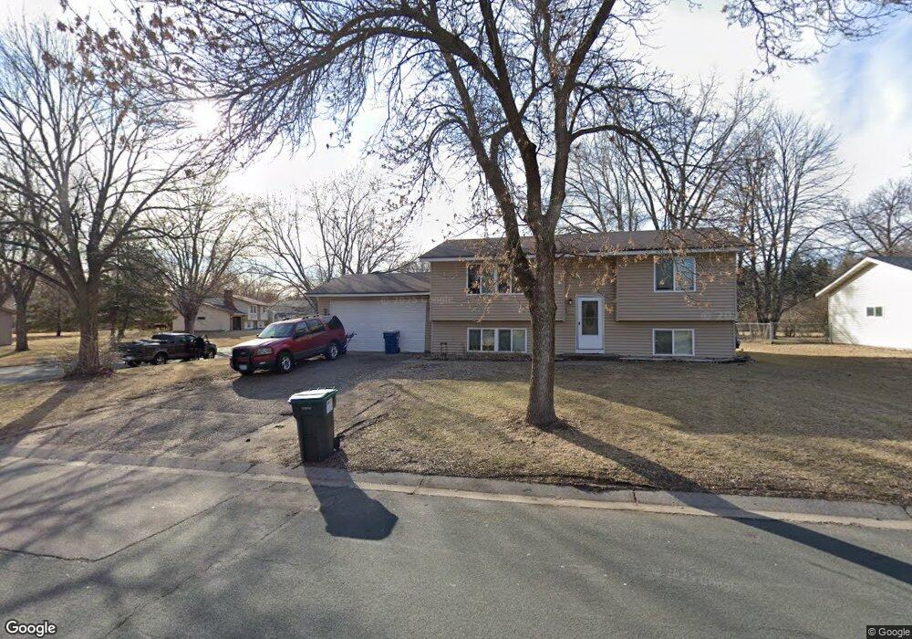 10047 Valley Forge Ln N, Maple Grove, MN 55369 - photo 1