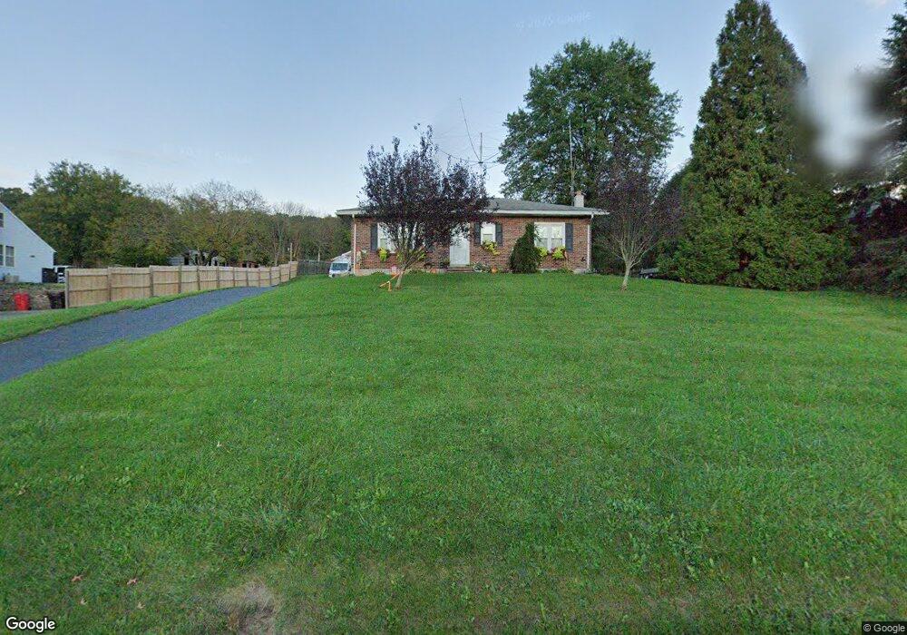 1412 Farmington Ave, Pottstown, PA 19464 - photo 1