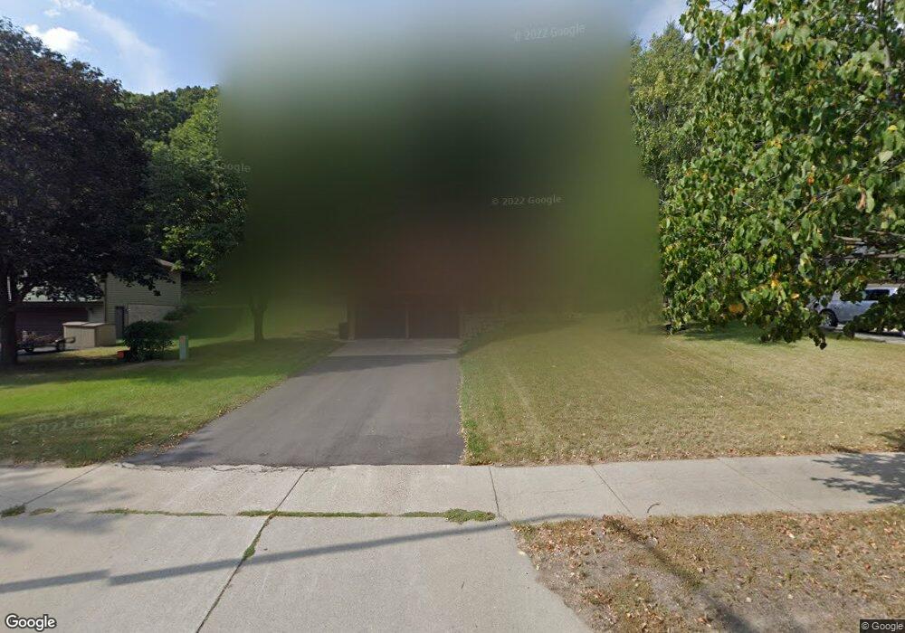 1225 N Garden St, New Ulm, MN 56073 - photo 1