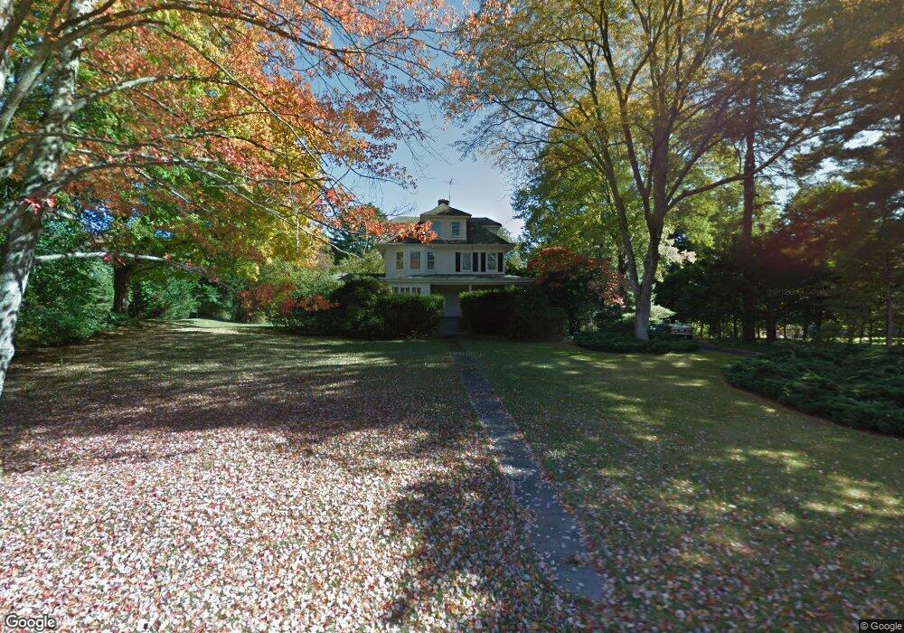 213 Broadway, Pleasantville, NY 10570 - photo 1