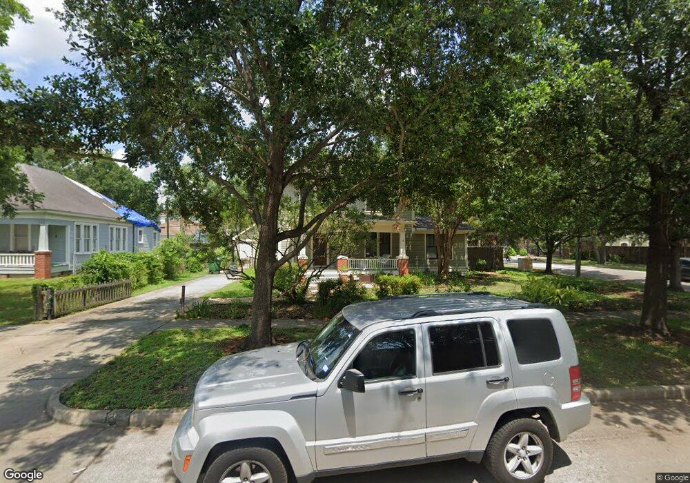 1802 Cortlandt St, Houston, TX 77008 - photo 1
