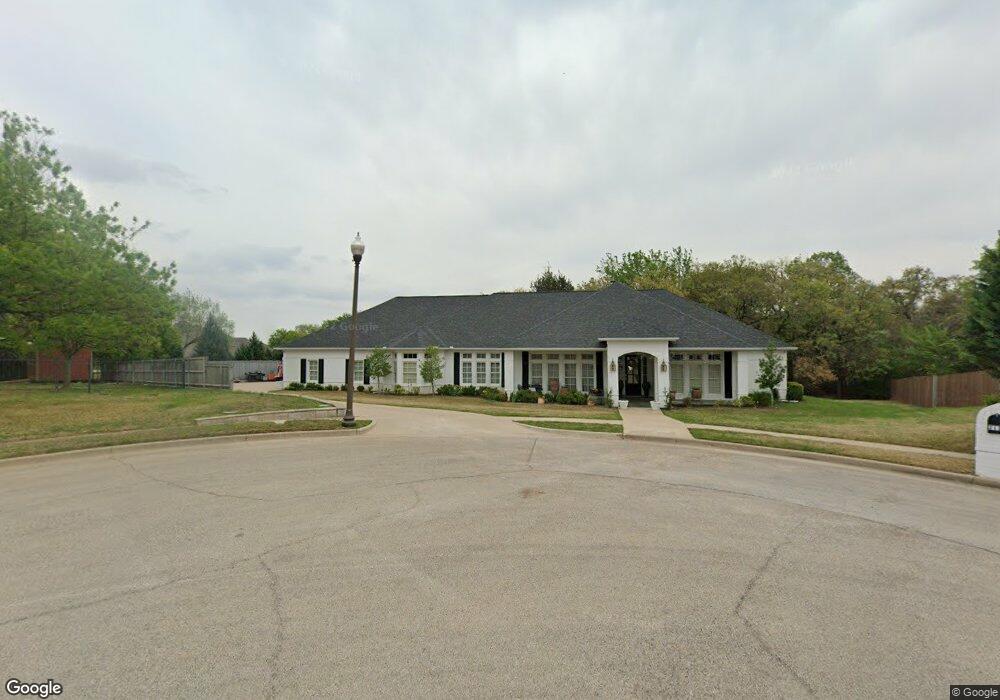 2114 Maplewood Dr, Weatherford, TX 76087 - photo 1