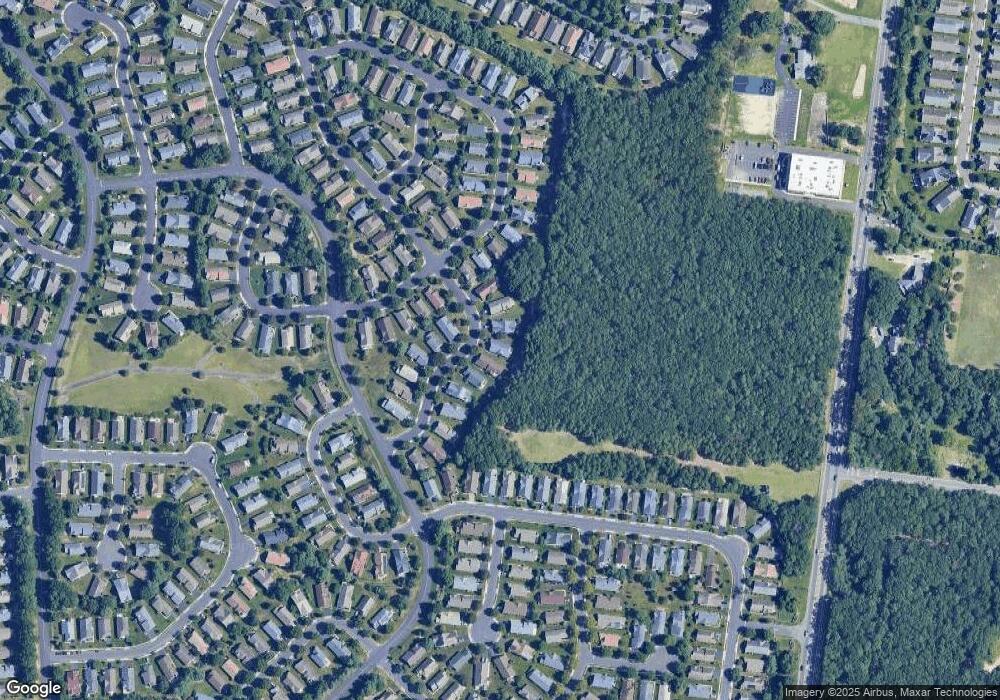 2621 Meadow Lake Dr, Toms River, NJ 08755 - photo 1