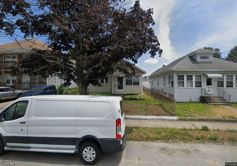 109 Bellevue Ave, Pawtucket, RI 02861 - photo 1