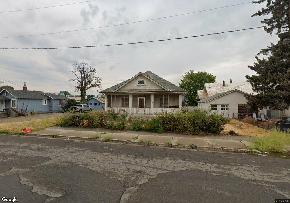 220 Pavilion St, Winnemucca, NV 89445 - photo 1