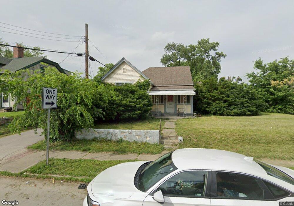 12 W 69th St, Cincinnati, OH 45216 - photo 1