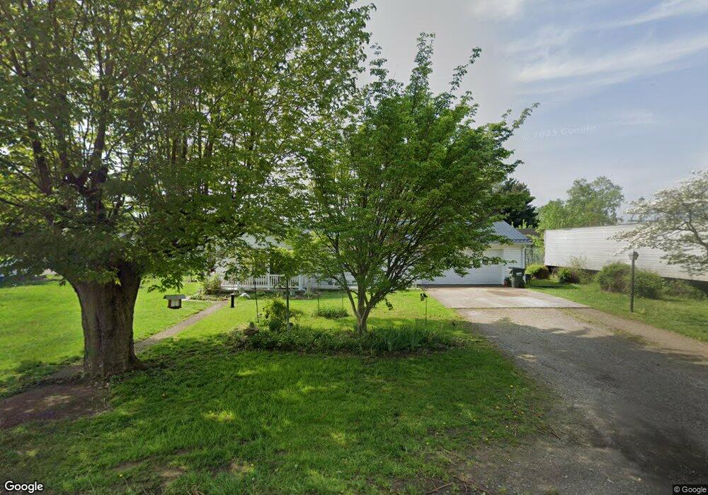 667 Birch St, Coshocton, OH 43812 - photo 1