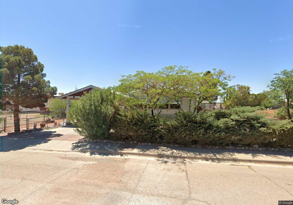 1302 Incredible Dr, Alamogordo, NM 88310 - photo 1