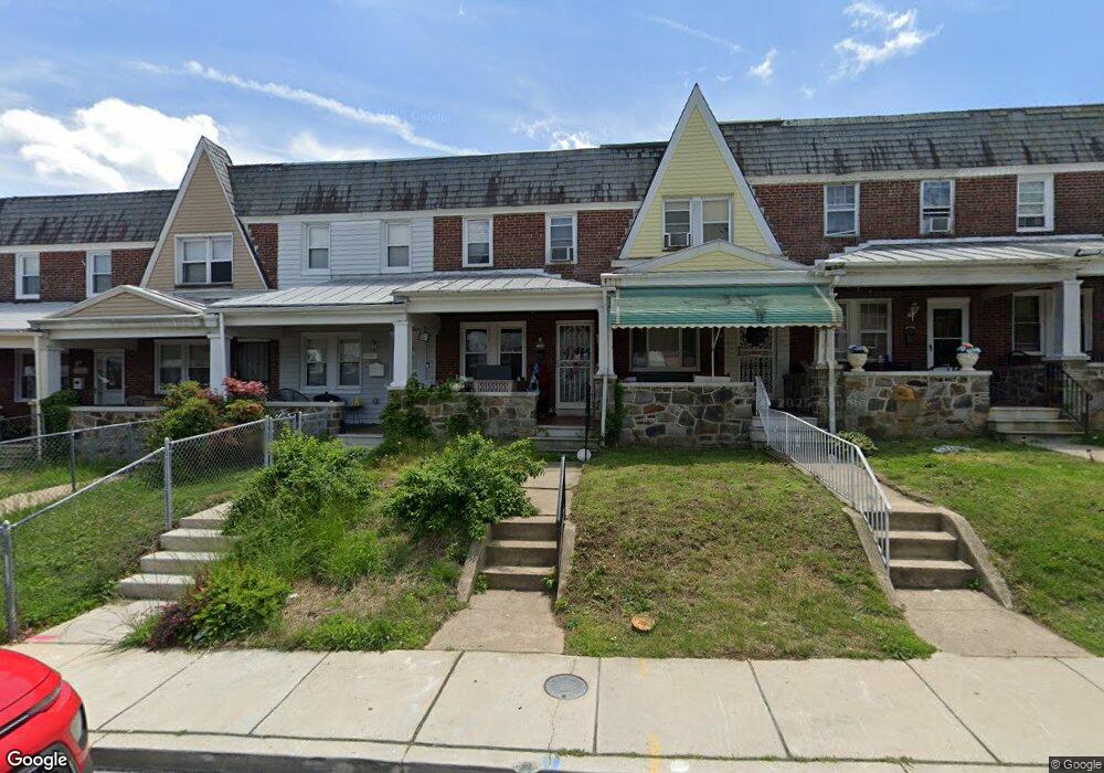 4011 Woodridge Rd, Baltimore, MD 21229 - photo 1