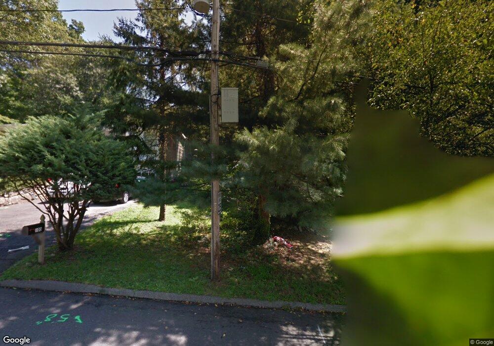 104 Florence Rd, Riverside, CT 06878 - photo 1