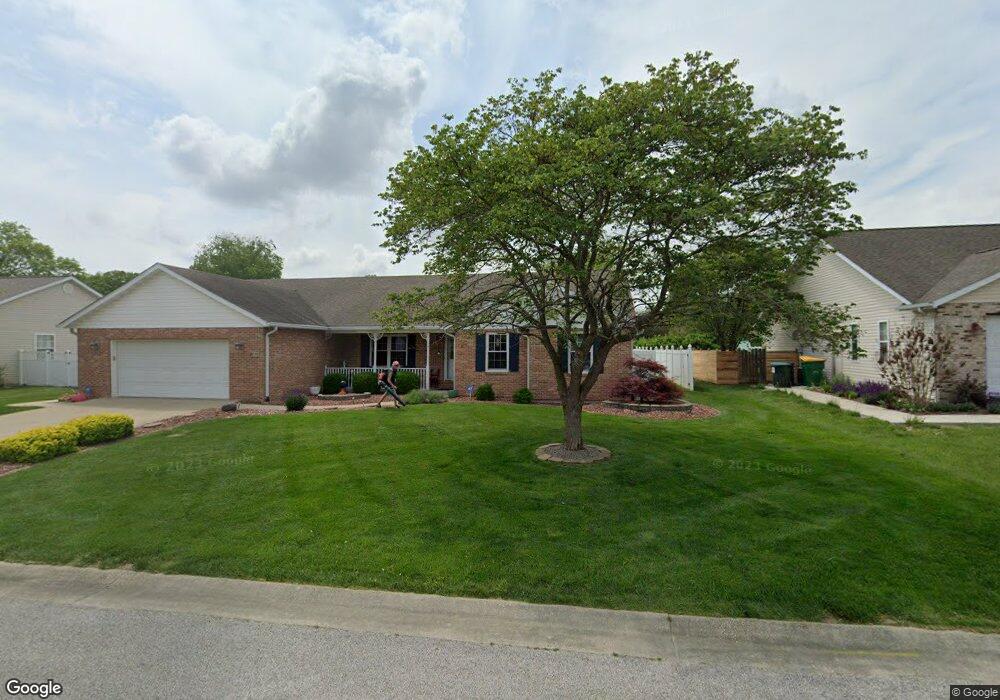 702 N Kristie Lynn St, Freeburg, IL 62243 - photo 1