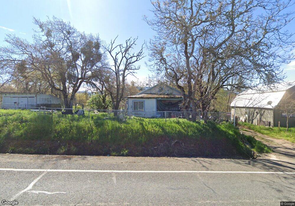 561 E Jones Creek Rd, Grants Pass, OR 97526 - photo 1