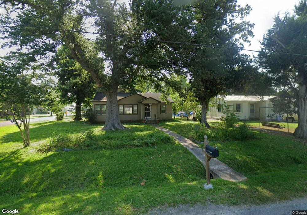 208 N Joseph St, Welsh, LA 70591 - photo 1
