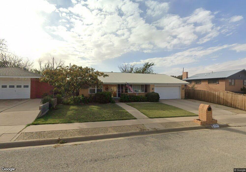 2302 Lynn Dr, Big Spring, TX 79720 - photo 1