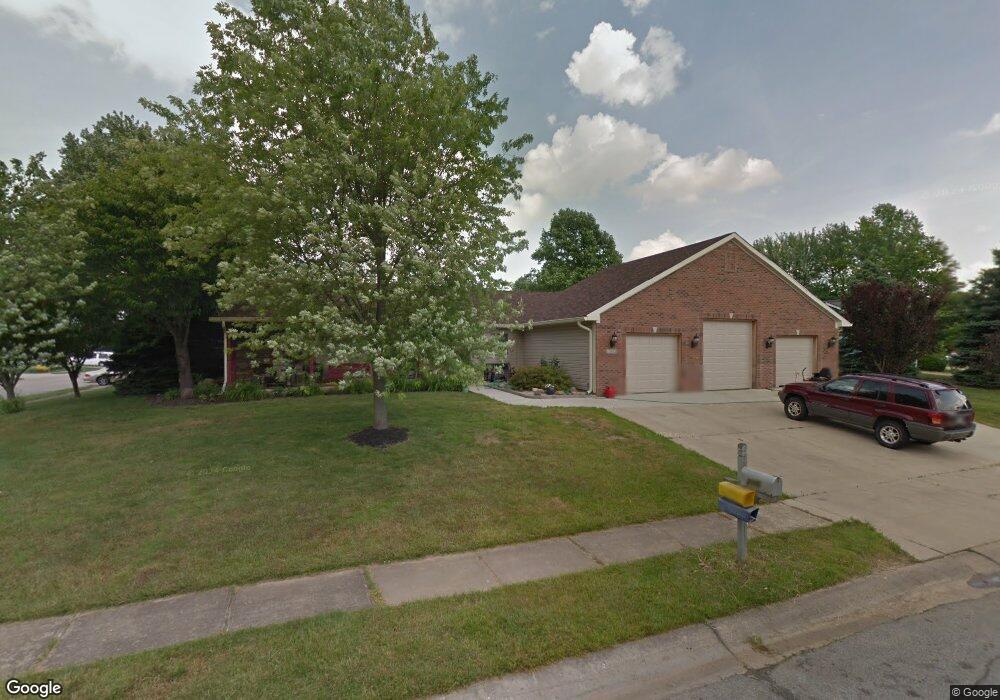 210 Lori Ann Dr, Whiteland, IN 46184 - photo 1