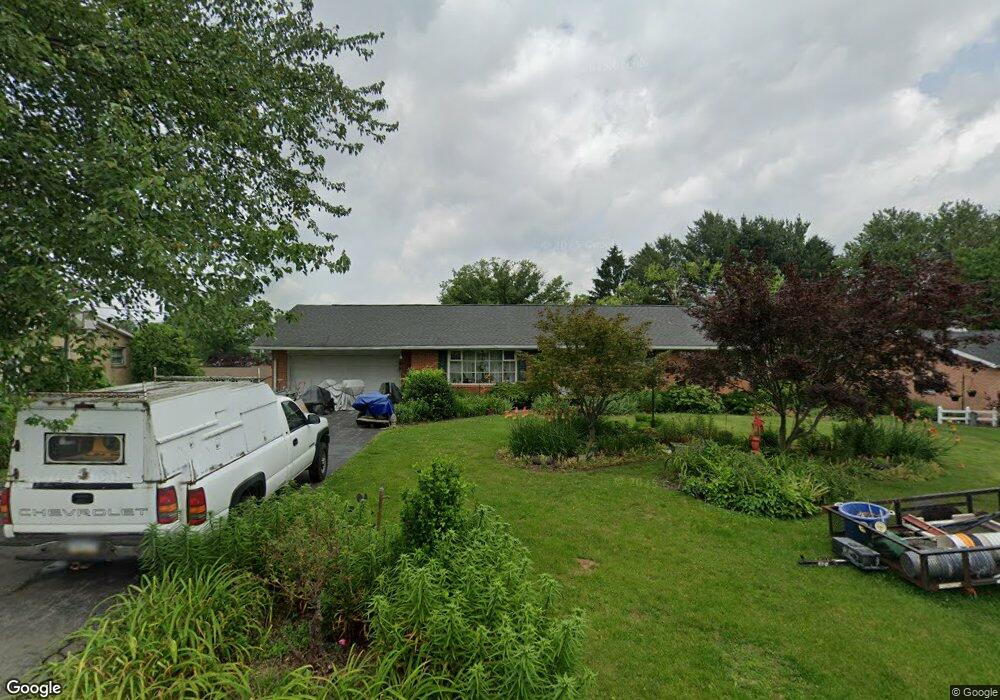 2955 Jefferson Dr, Chambersburg, PA 17201 - photo 1