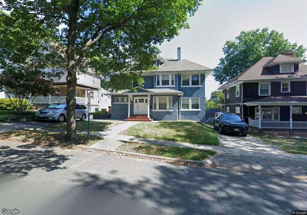 354 Hamilton Place, Hackensack, NJ 07601 - photo 1