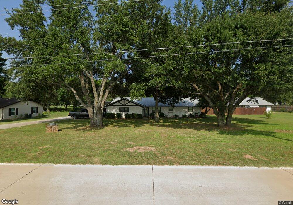 408 County Road 4191, Decatur, TX 76234 - photo 1