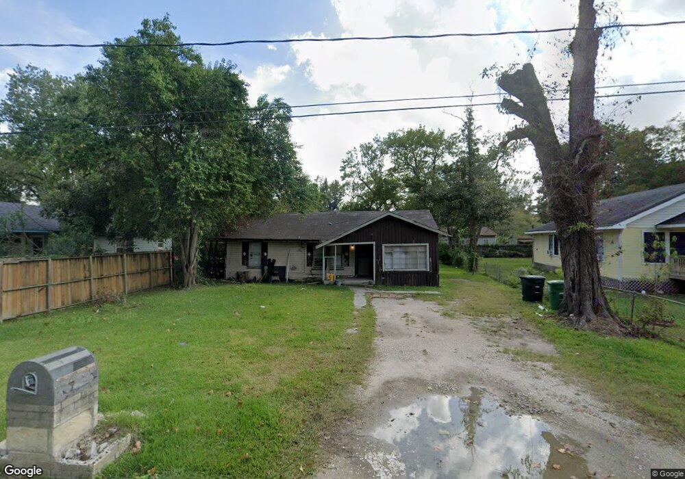 6906 W Knoll St, Houston, TX 77028 - photo 1