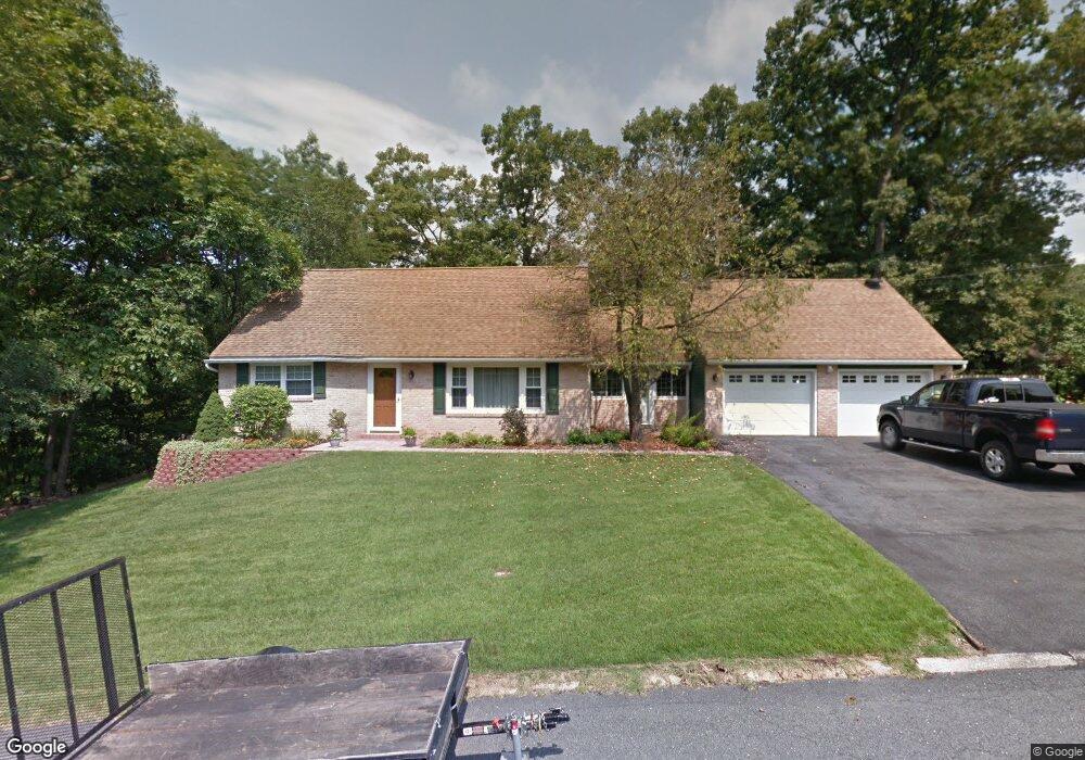 39 Annette Dr, Enola, PA 17025 - photo 1