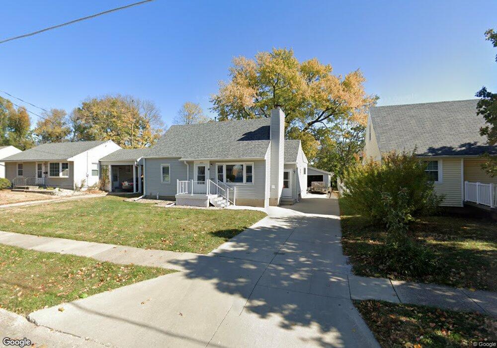 3815 48th Place, Des Moines, IA 50310 - photo 1