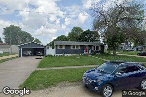 103 S 2nd St, Donahue, IA 52746