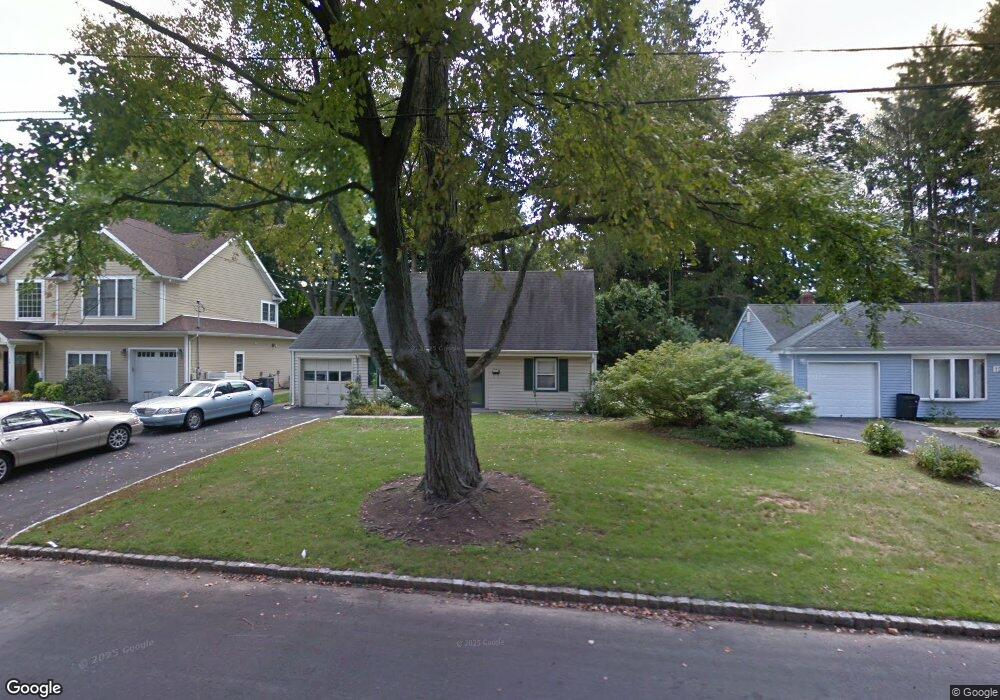 14 Fellswood Dr, Livingston, NJ 07039 - photo 1