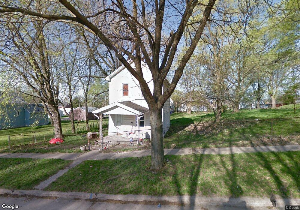 1125 16th St SE, Cedar Rapids, IA 52401 - photo 1