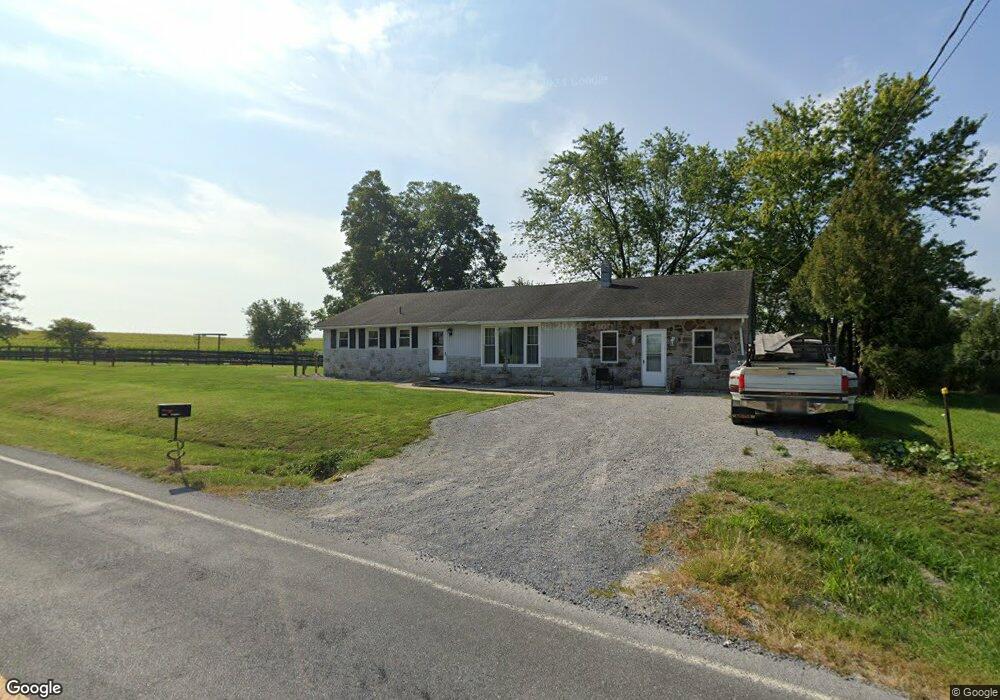 17101 Castle Hill Rd, Hagerstown, MD 21740 - photo 1