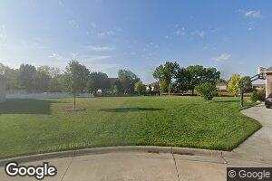 410 Woodside Ct, Newton, KS 67117