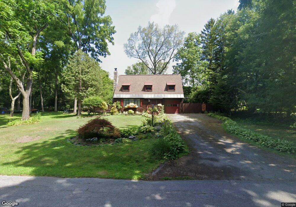 904 Charles St, Schenectady, NY 12302 - photo 1