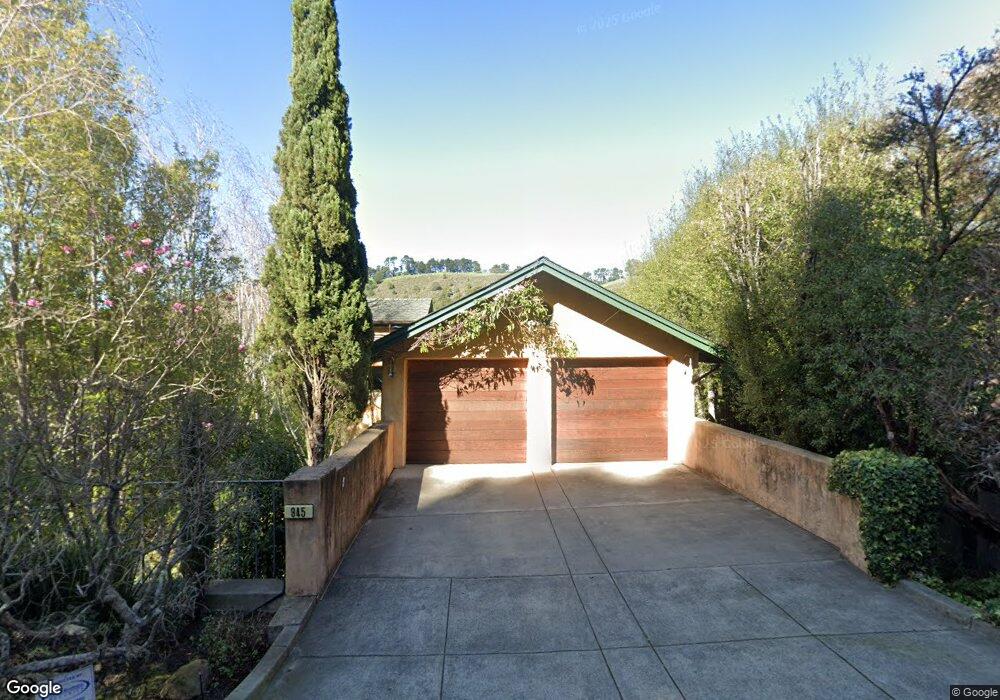 945 Alvarado Rd, Berkeley, CA 94705 - photo 1