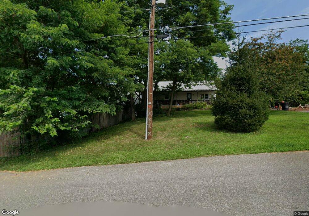 124 Walnut St, Lehighton, PA 18235 - photo 1