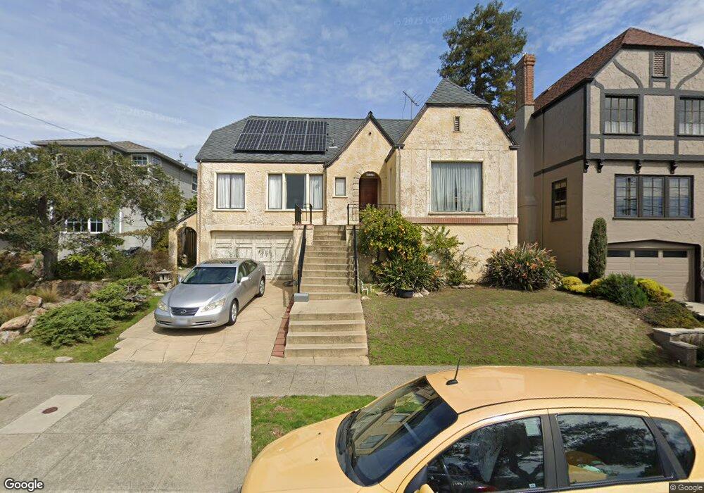 1871 Yosemite Rd, Berkeley, CA 94707 - photo 1